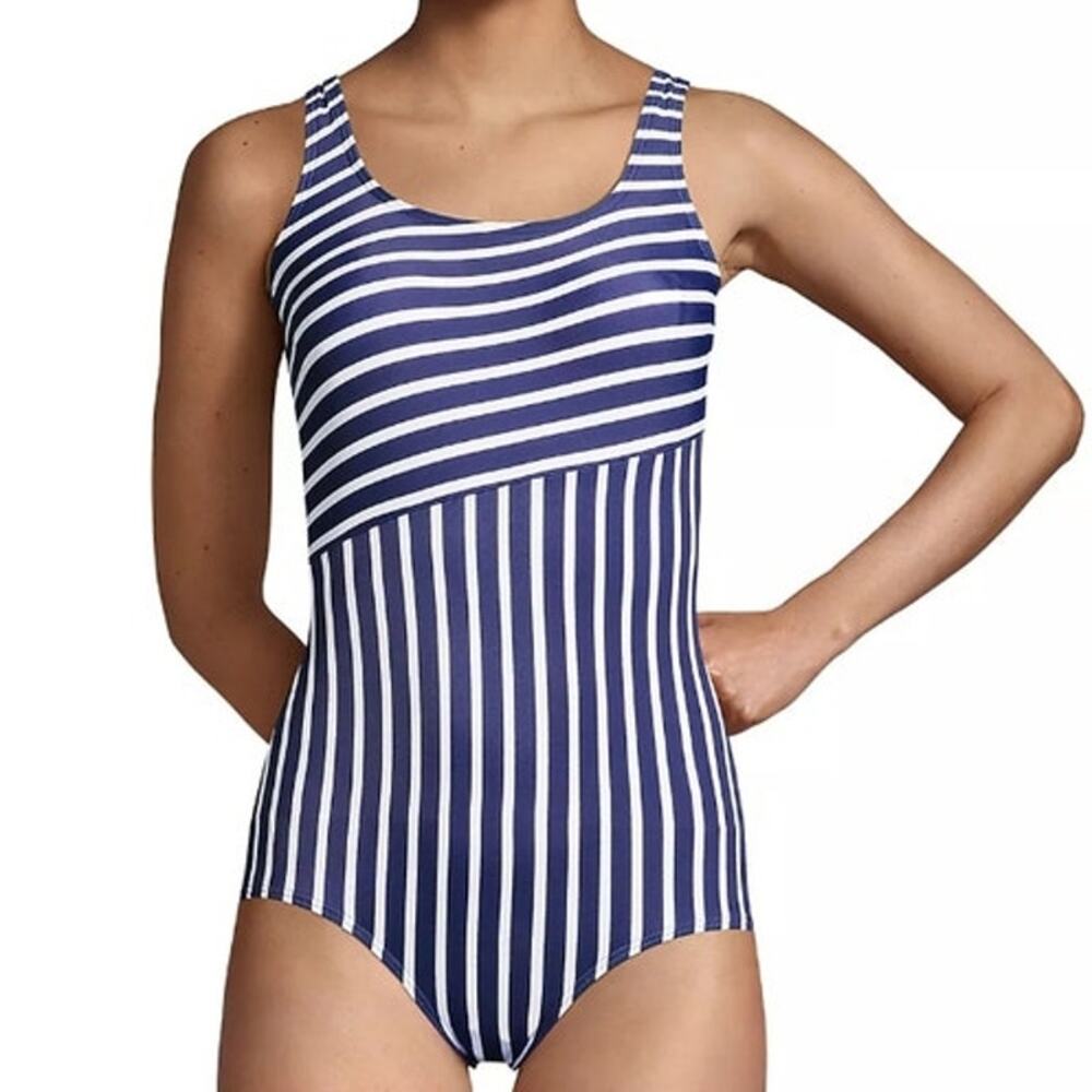 Lands' End Women's Scoop Neck Tugless Sporty One-Piece Swimsuit Size 12DD